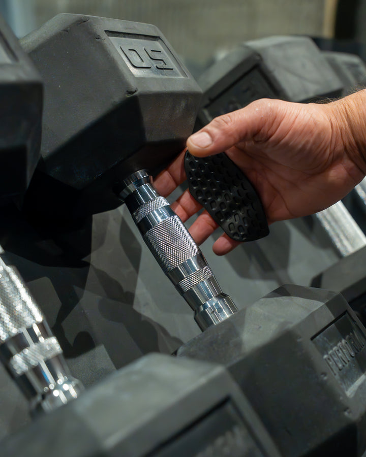 RUBBER LIFTING GRIPS